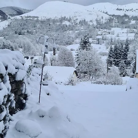 L’éterle, Maison De Montagne Сasa de vacaciones *